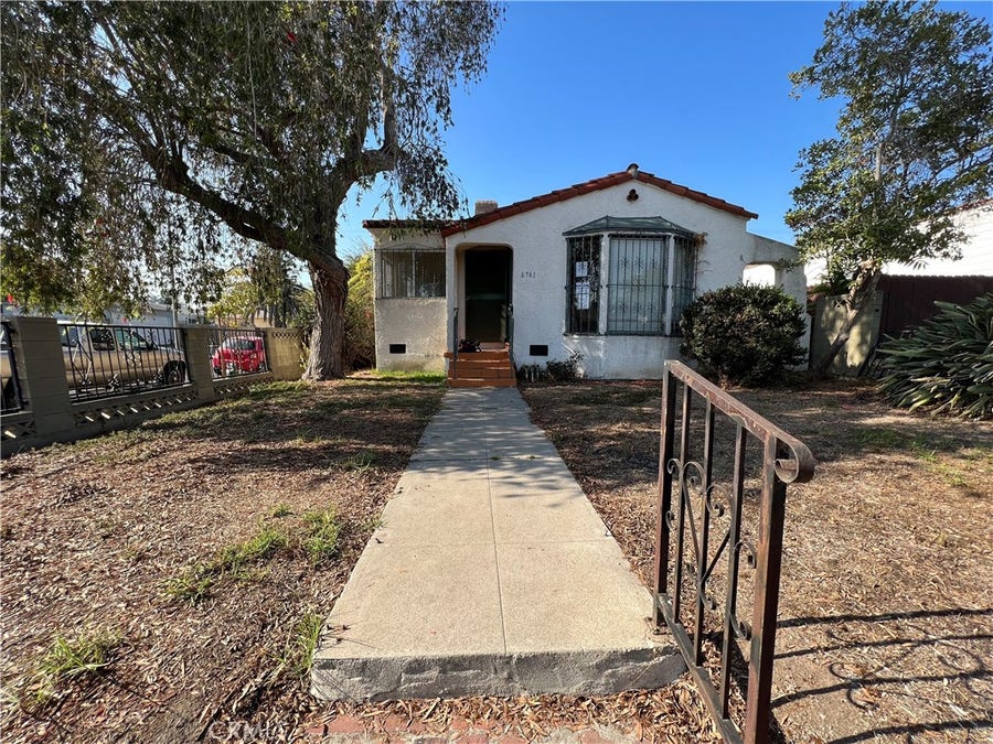 Property photo for 6761 6th Avenue, Los Angeles, CA