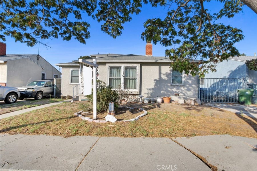 Property photo for 777 E 246th Street, Wilmington, CA