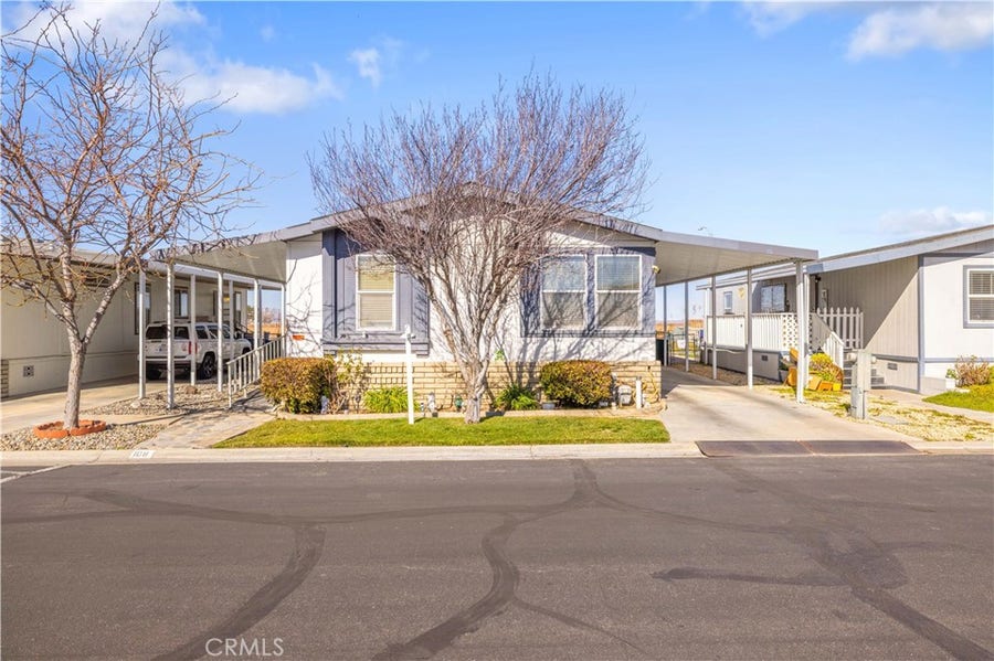 Property photo for 1501 Ave I E, #108, Lancaster, CA