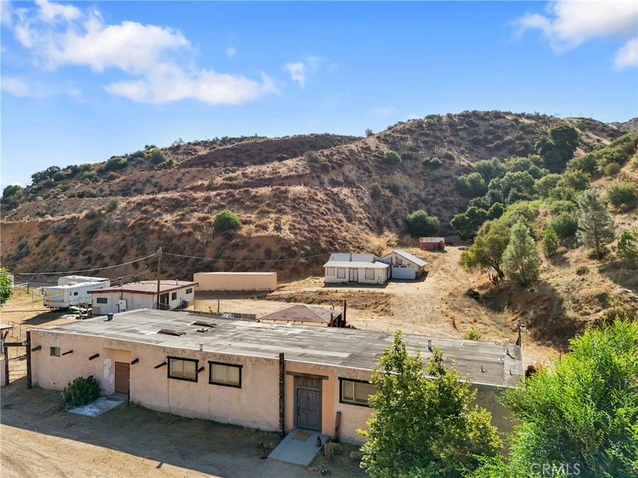 Property photo for 13684 Sierra, Agua Dulce, CA