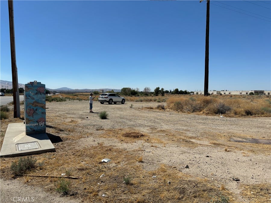 Property photo for 39227 Sierra Highway, Palmdale, CA