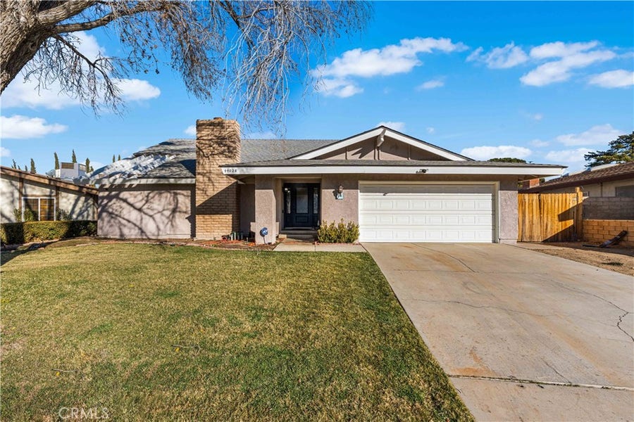 Property photo for 44028 Halcom Avenue, Lancaster, CA