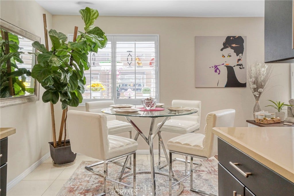 18730 Hatteras Street, #49, Tarzana, CA 91356