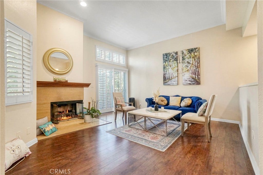 18730 Hatteras Street, #49, Tarzana, CA 91356
