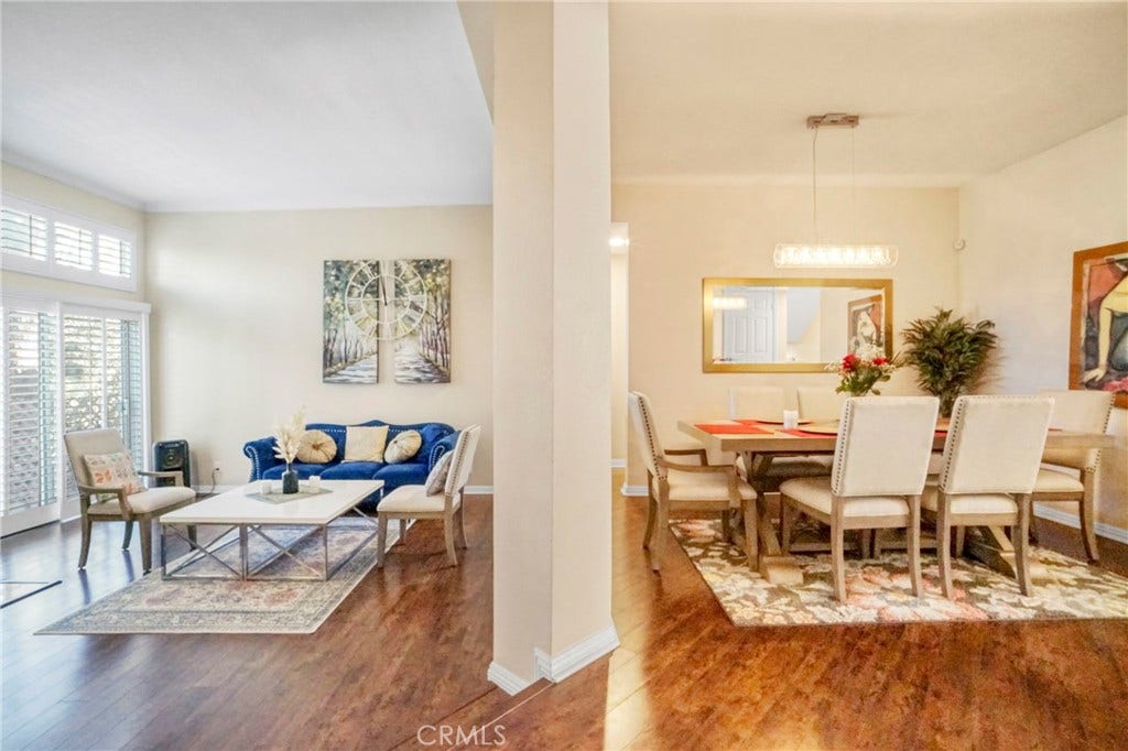 18730 Hatteras Street, #49, Tarzana, CA 91356