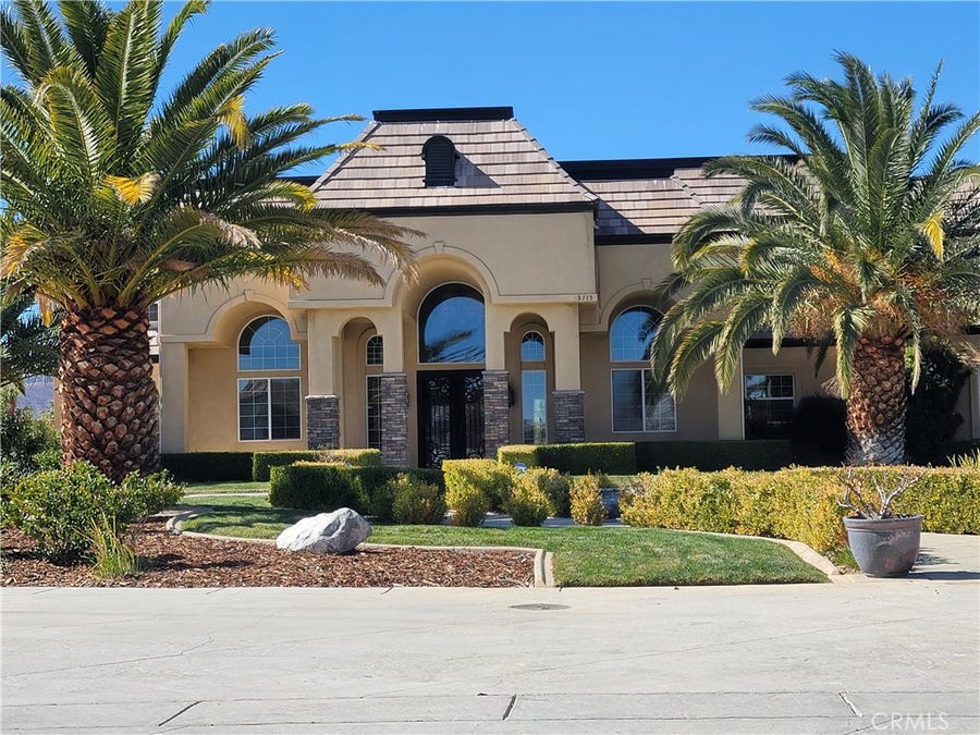 Property photo for 3715 W Avenue M 11, Lancaster, CA
