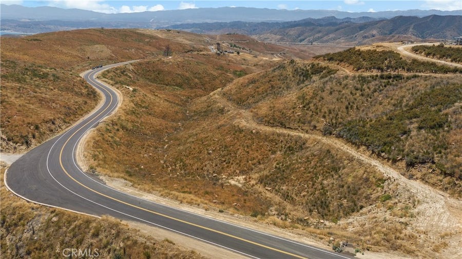 Property photo for 0 VIC Ridge Route Rd, Castaic, CA
