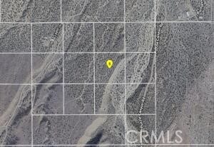 Property photo for 250 E Vic Avenue Z14, Llano, CA