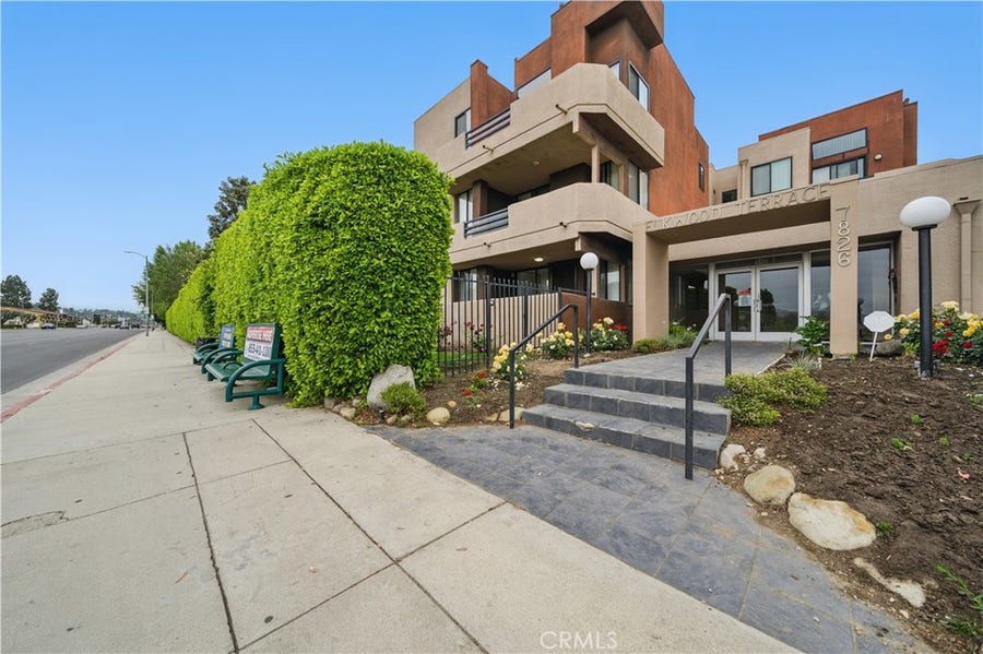 Property photo for 7826 Topanga Canyon Boulevard, #218, Canoga Park, CA