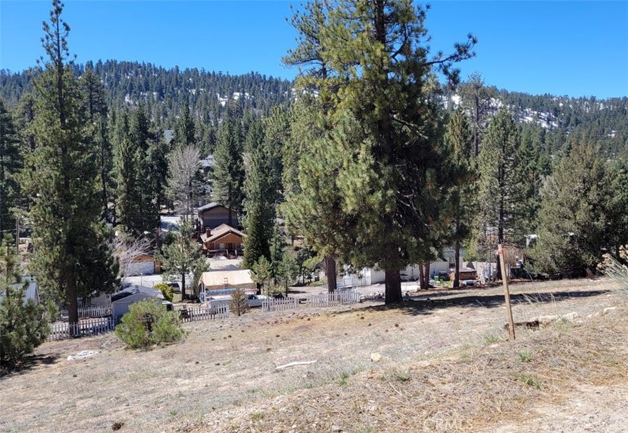 Property photo for 39243 Crest Lane, Big Bear Lake, CA