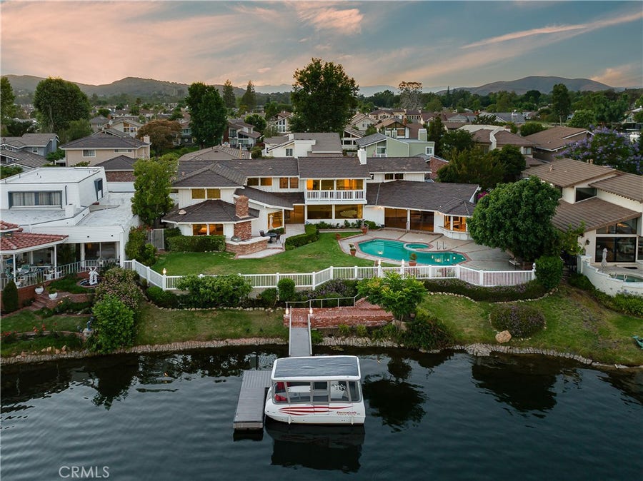 Property photo for 3924 Fairbreeze Circle, Westlake Village, CA