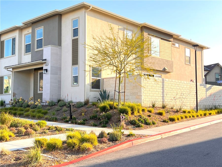 Property photo for 27620 Symphony Place, Valencia, CA