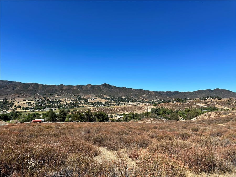 Property photo for 90 W Avenue N-8, Leona Valley, CA