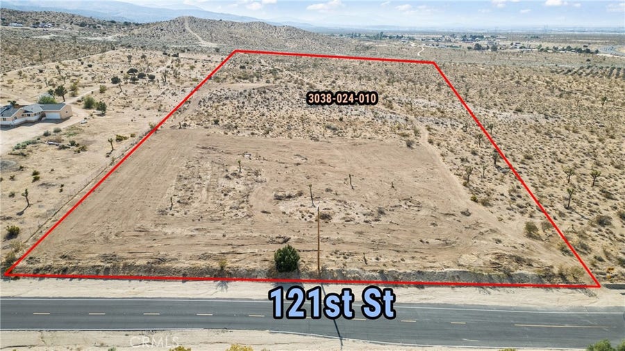 Property photo for 121 E Avenue East, Pearblossom, CA