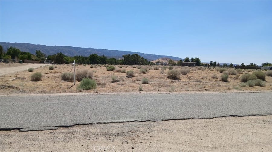 Property photo for 25606 La Petite Avenue, Lancaster, CA