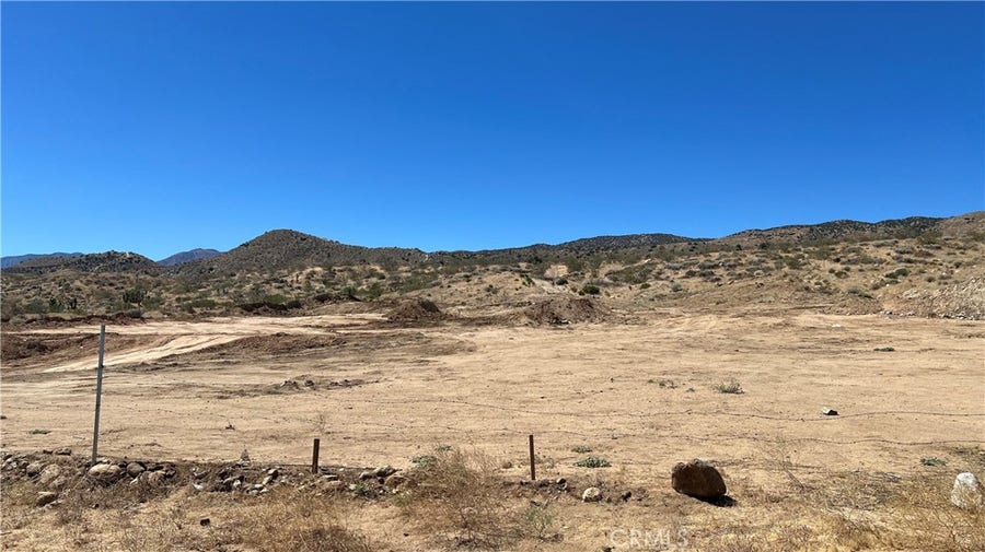 Property photo for 7300 E Mt Emma Road, Palmdale, CA