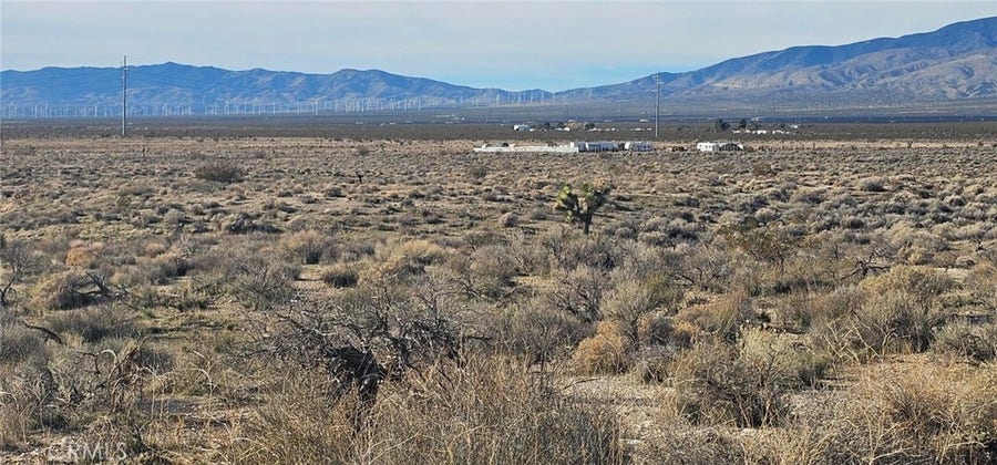 Property photo for 0 97TH ST W, Rosamond, CA