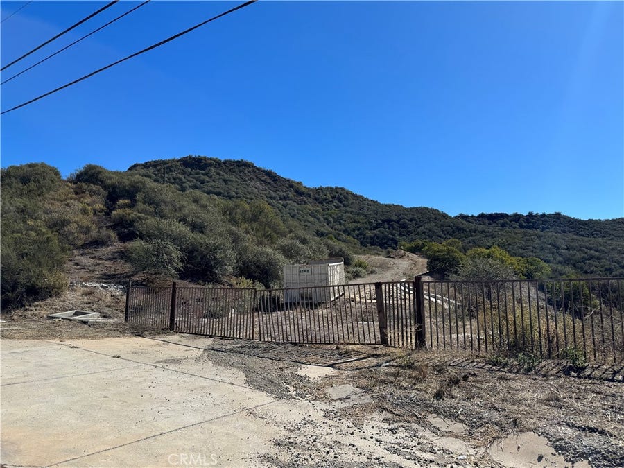 Property photo for 25858 Mulholland, Calabasas, CA
