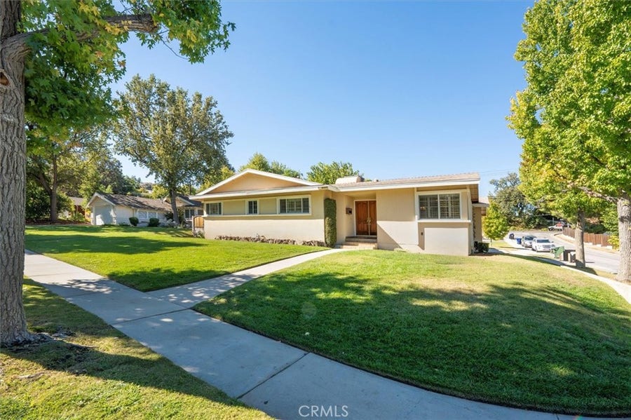 Property photo for 25085 Highspring, Newhall, CA