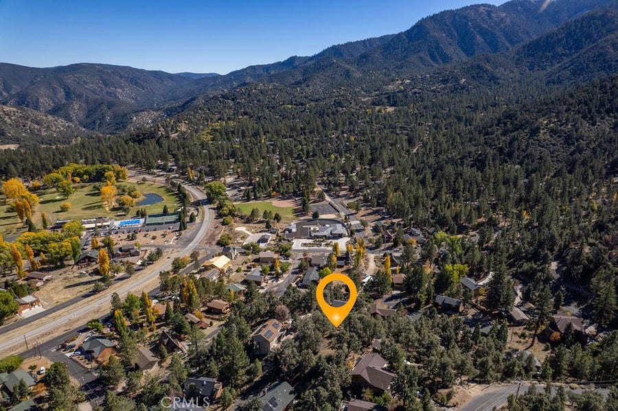 Property photo for 16524 Oakwood Court, Pine Mountain Club, CA