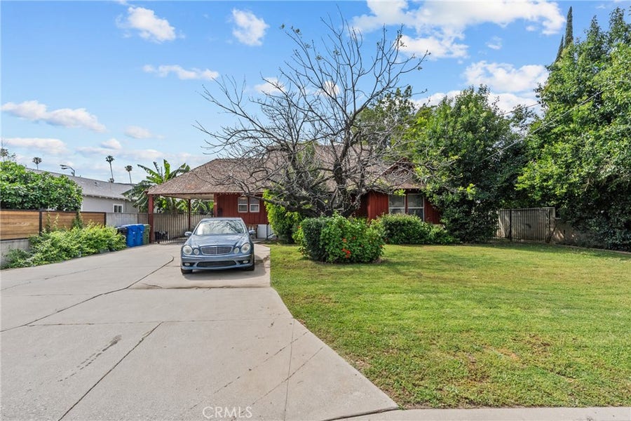 Property photo for 7229 De Celis, Van Nuys, CA