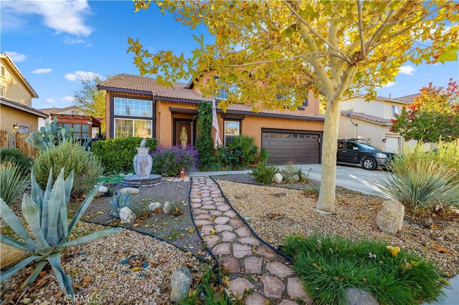 Property photo for 3734 Las Palmas, Palmdale, CA