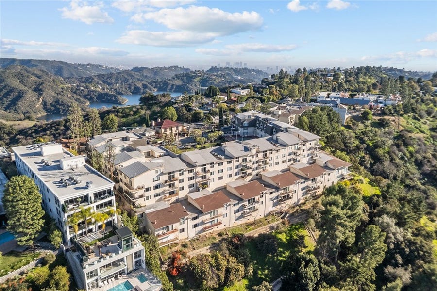 Property photo for 2385 Roscomare, #F16, Bel Air, CA