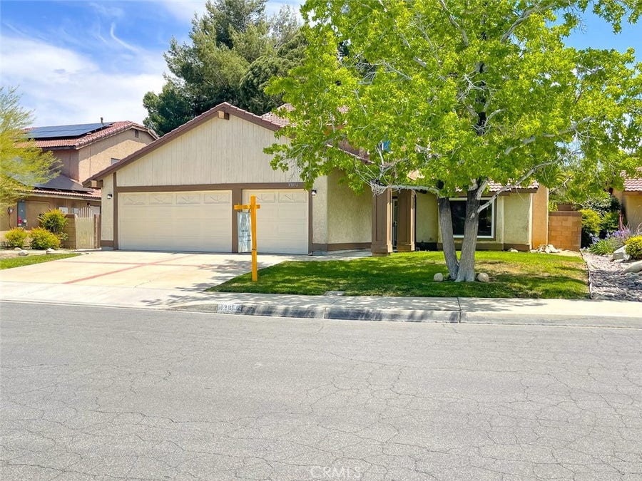 Property photo for 43856 Windsor Place, Lancaster, CA