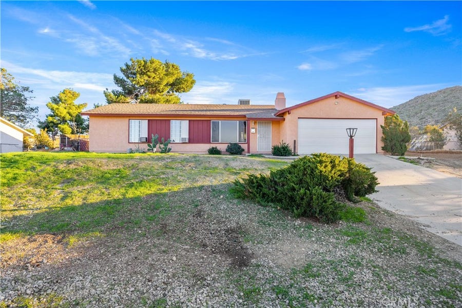 Property photo for 40020 176th Street E, Palmdale, CA
