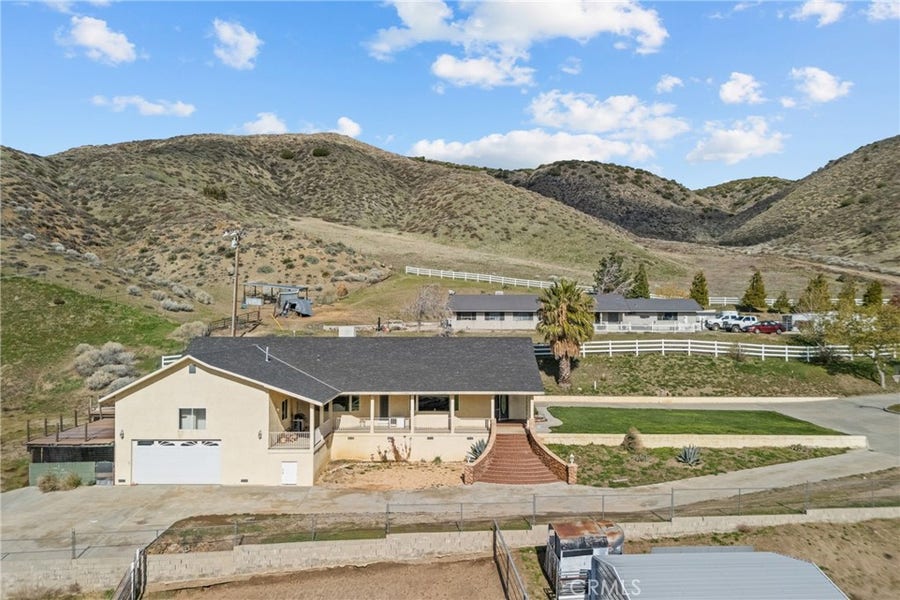 Property photo for 40647 Shallow Springs, Leona Valley, CA