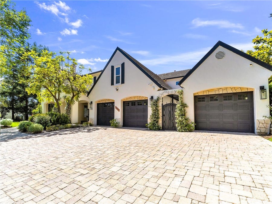 Property photo for 5635 Evening Sky Drive, Simi Valley, CA