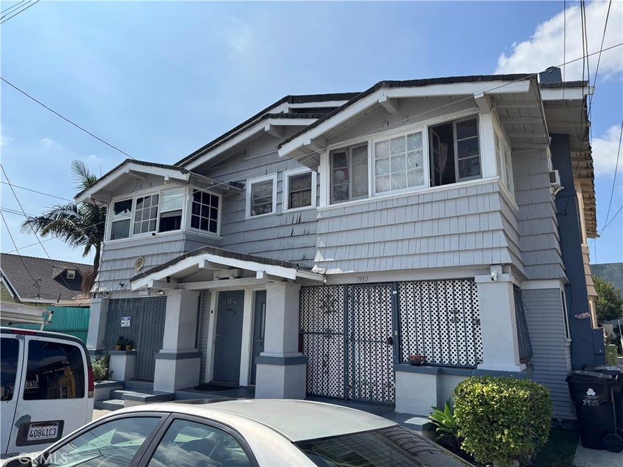 Property photo for 1935 Arapahoe, Los Angeles, CA