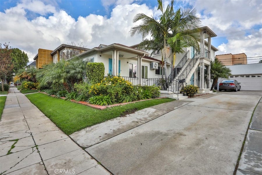 Property photo for 854 Alandele Avenue, Los Angeles, CA