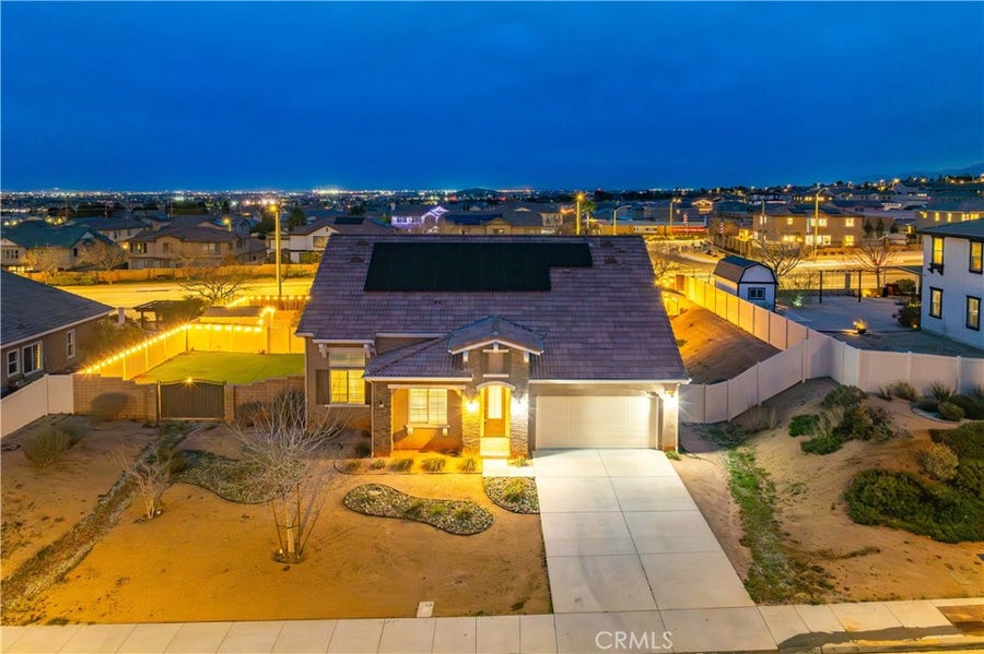 Property photo for 41908 Sonoma, Palmdale, CA