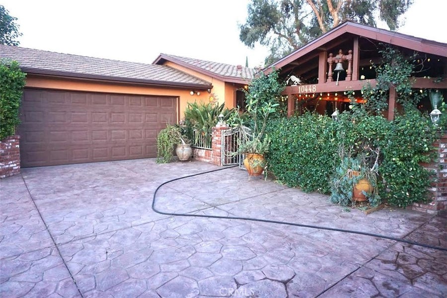 Property photo for 10448 Alabama, Chatsworth, CA