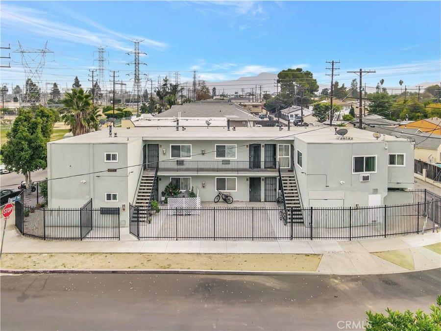 Property photo for 5887 Whitnall, North Hollywood, CA