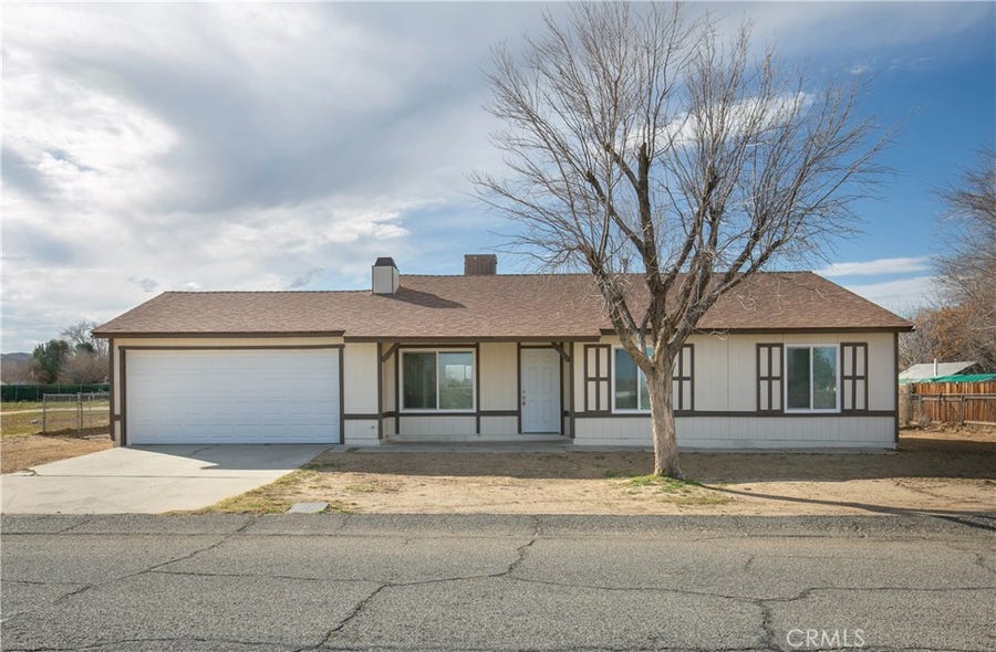 Property photo for 40629 178th E, Lake Los Angeles, CA