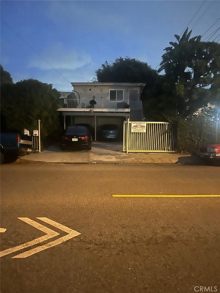 Property photo for 11572 Braddock, Culver City, CA
