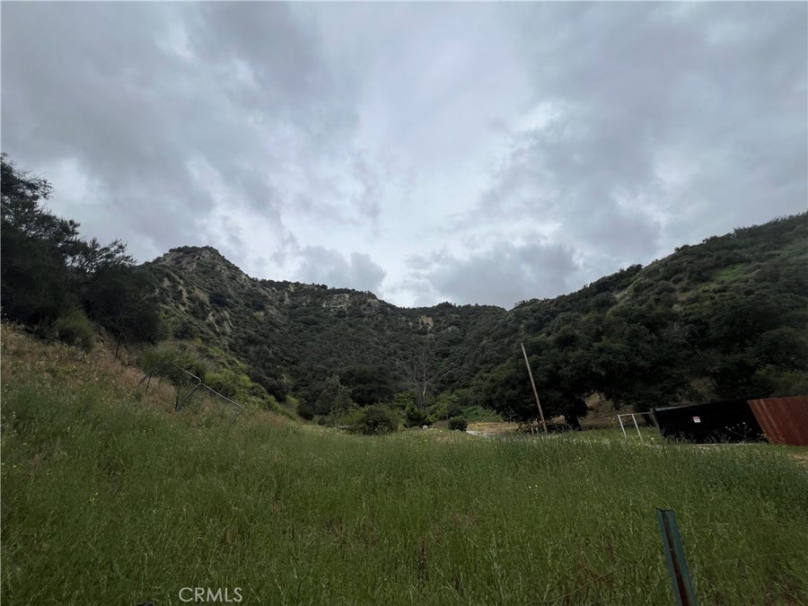 Property photo for 0 Roosevelt Avenue, Castaic, CA