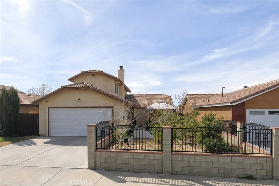 Property photo for 37711 San Ysidro, Palmdale, CA