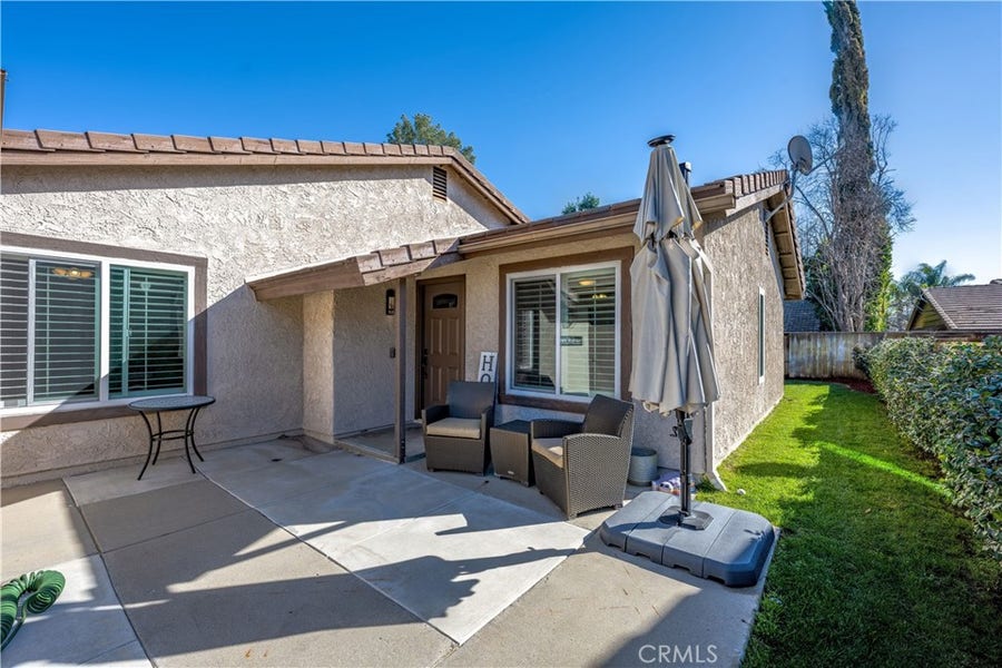 Property photo for 25688 Neblina Court, Valencia, CA