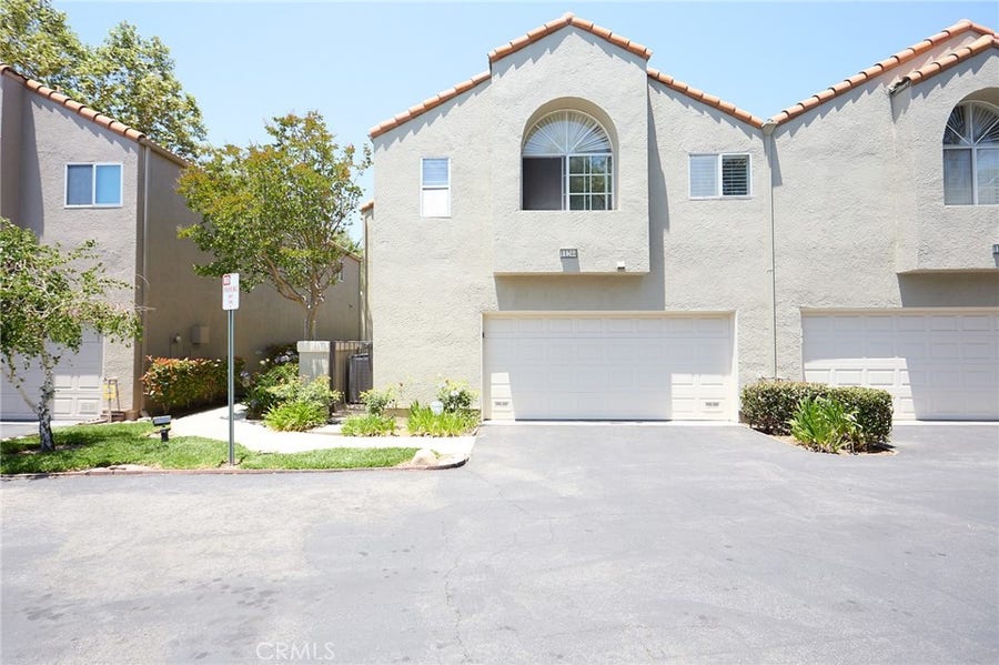 Property photo for 11244 Sierra Pass Place, Chatsworth, CA