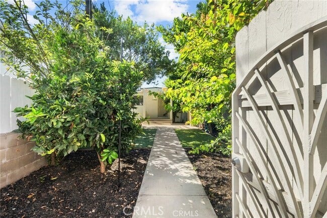 Property photo for 11945 Jefferson Blvd, Culver City, CA