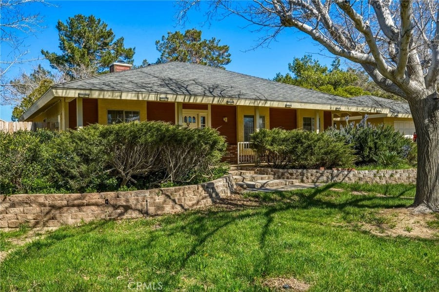 Property photo for 7321 Birch Avenue, Rosamond, CA