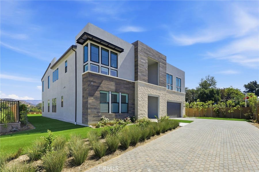 Property photo for 22801 Seaqua Circle, Chatsworth, CA