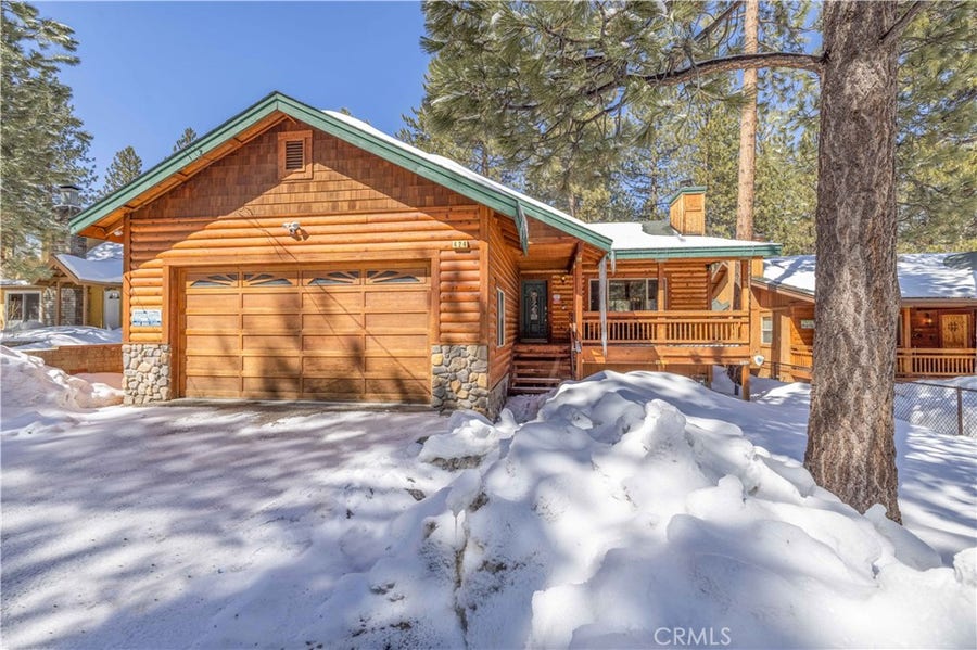 Property photo for 424 Mountainaire Lane, Big Bear Lake, CA