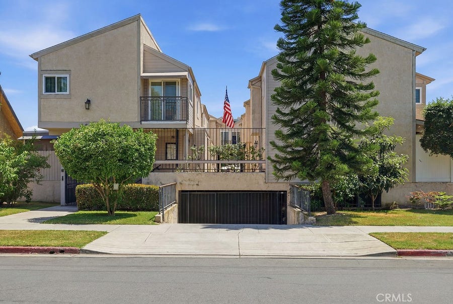 Property photo for 1000 E Windsor Road, #9, Glendale, CA