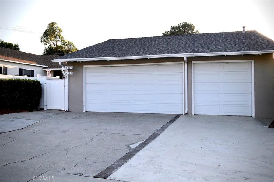 Property photo for 4813 Topanga Canyon, Woodland Hills, CA