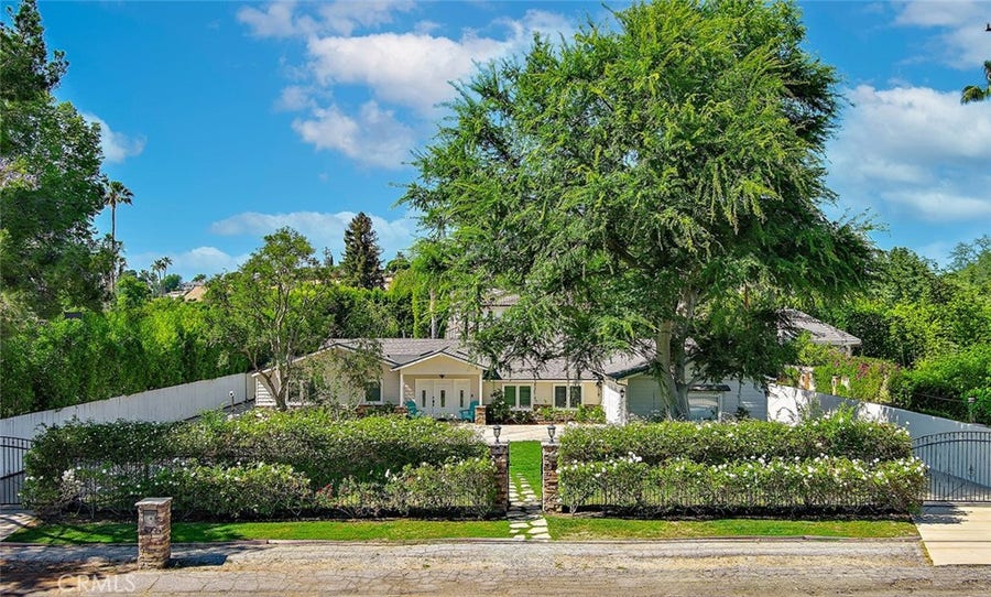 Property photo for 23433 Hatteras, Woodland Hills, CA