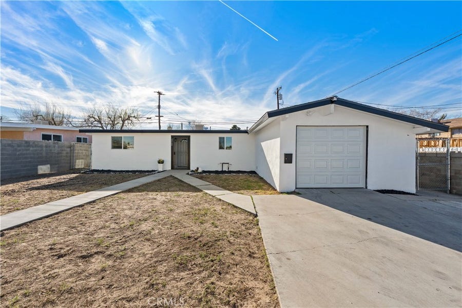 Property photo for 44745 3rd E, Lancaster, CA